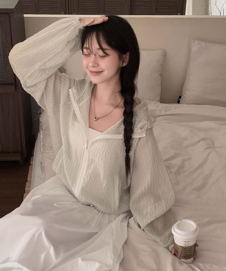 꿉꿉함 제로보송이 스트라이프 후드 스트링 루즈핏 여름 바람막이 점퍼 카키
