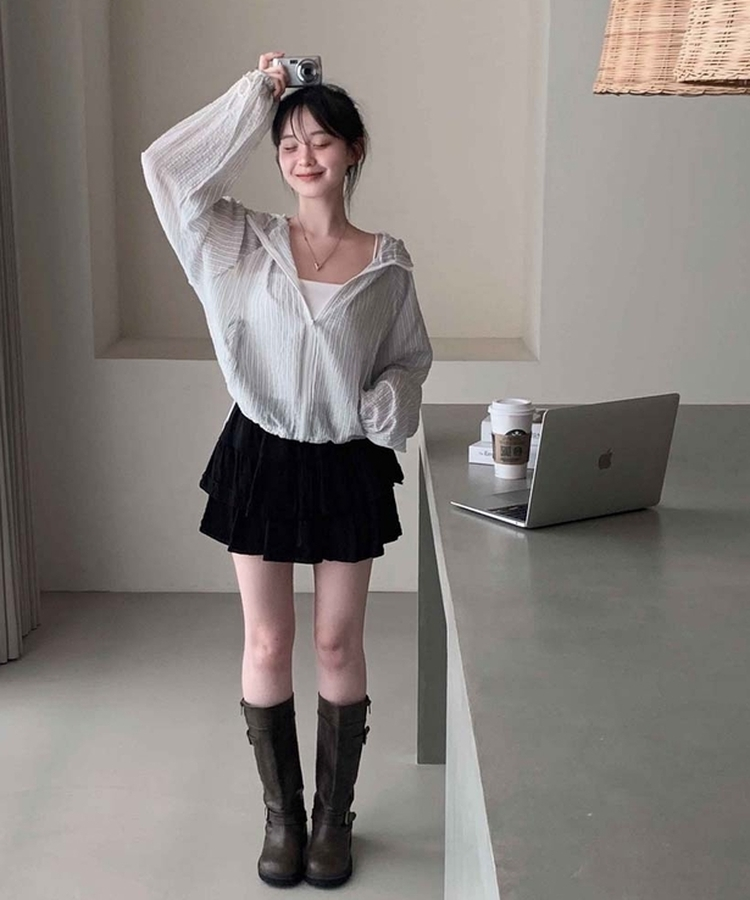 꿉꿉함 제로보송이 스트라이프 후드 스트링 루즈핏 여름 바람막이 점퍼 차콜