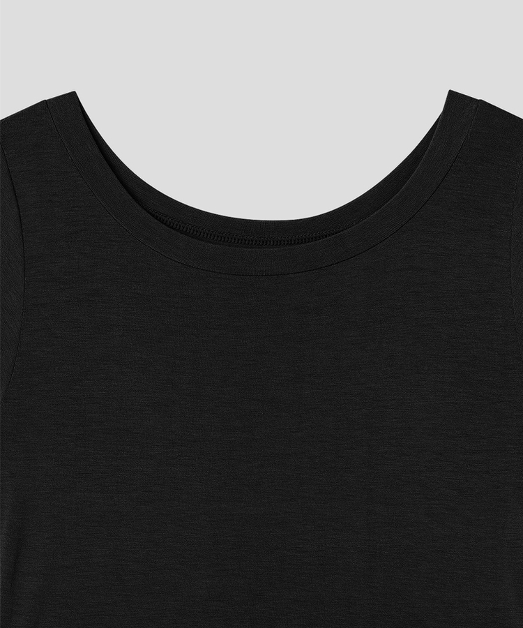 オフショルダー半袖Tシャツ