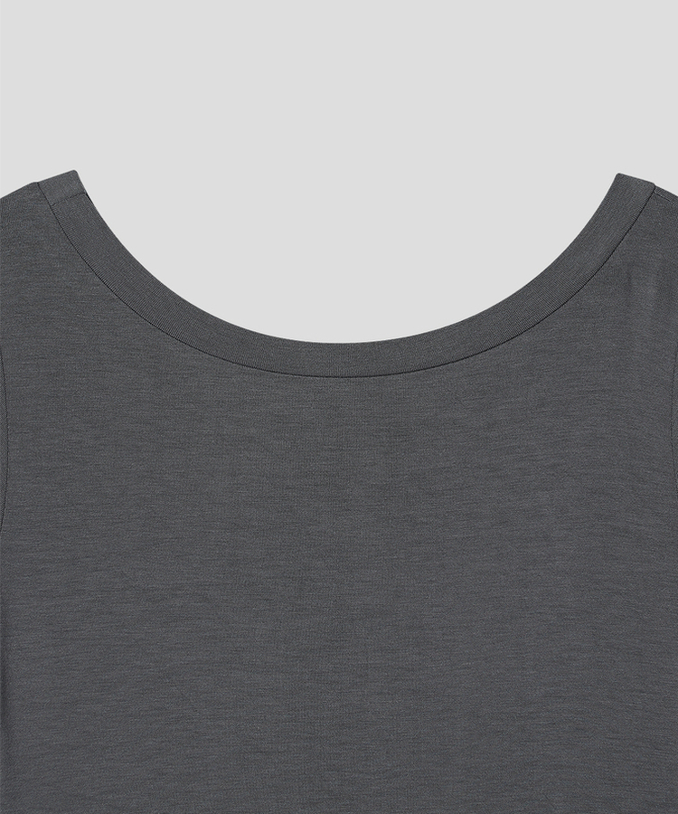 オフショルダー半袖Tシャツ