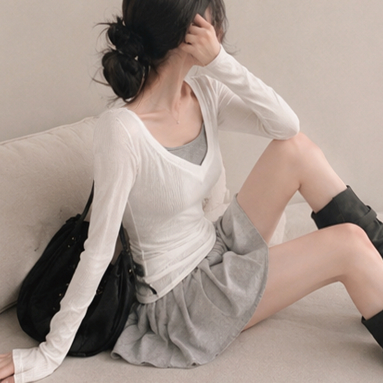【SET】ニットTシャツ＋キャミソール＋スカートパンツ GREY