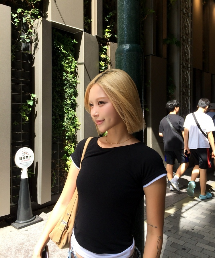 レイヤーベーシッククロップドTシャツ BLACK