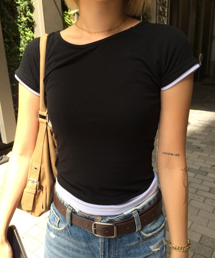 レイヤーベーシッククロップドTシャツ BLACK