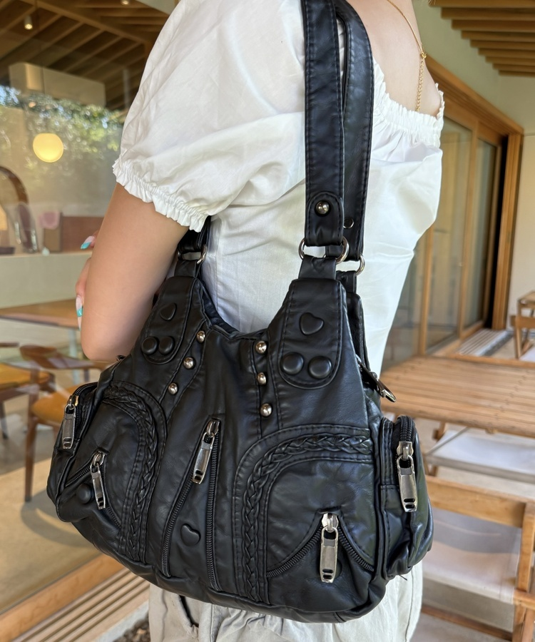 ビンテージショルダーバッグ BLACK