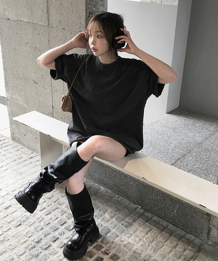 ピグメント刺繍オーバーサイズ半袖Tシャツ｜半袖Tシャツ｜韓国