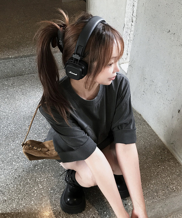 ピグメント刺繍オーバーサイズ半袖Tシャツ｜半袖Tシャツ｜韓国