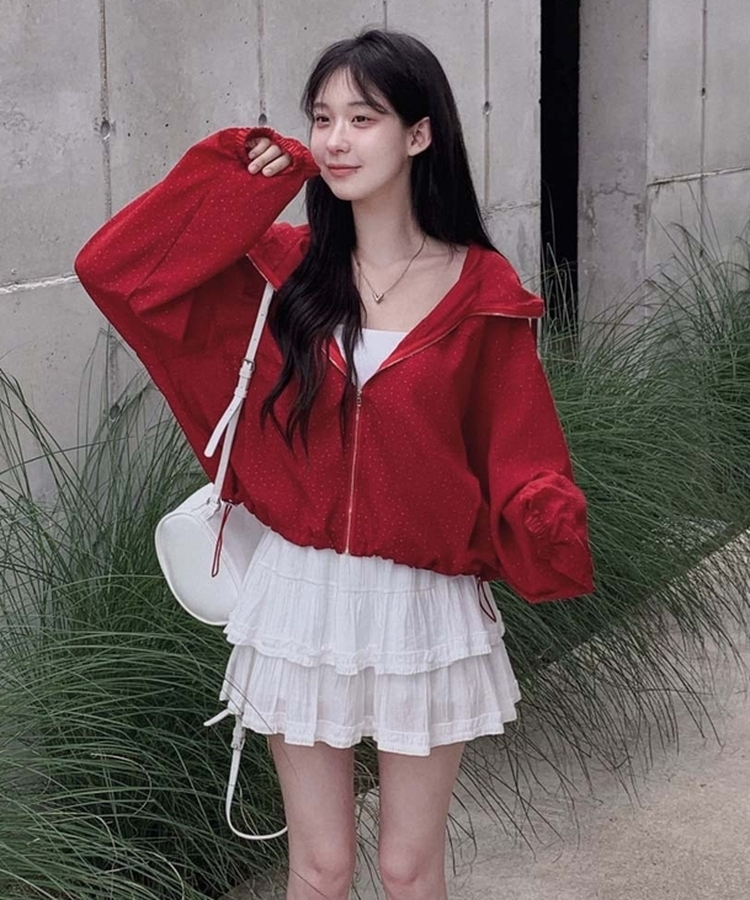 귀여움퀄리티 보장에이쁠 루즈핏 후드 도트 스트링 바람막이 점퍼 레드