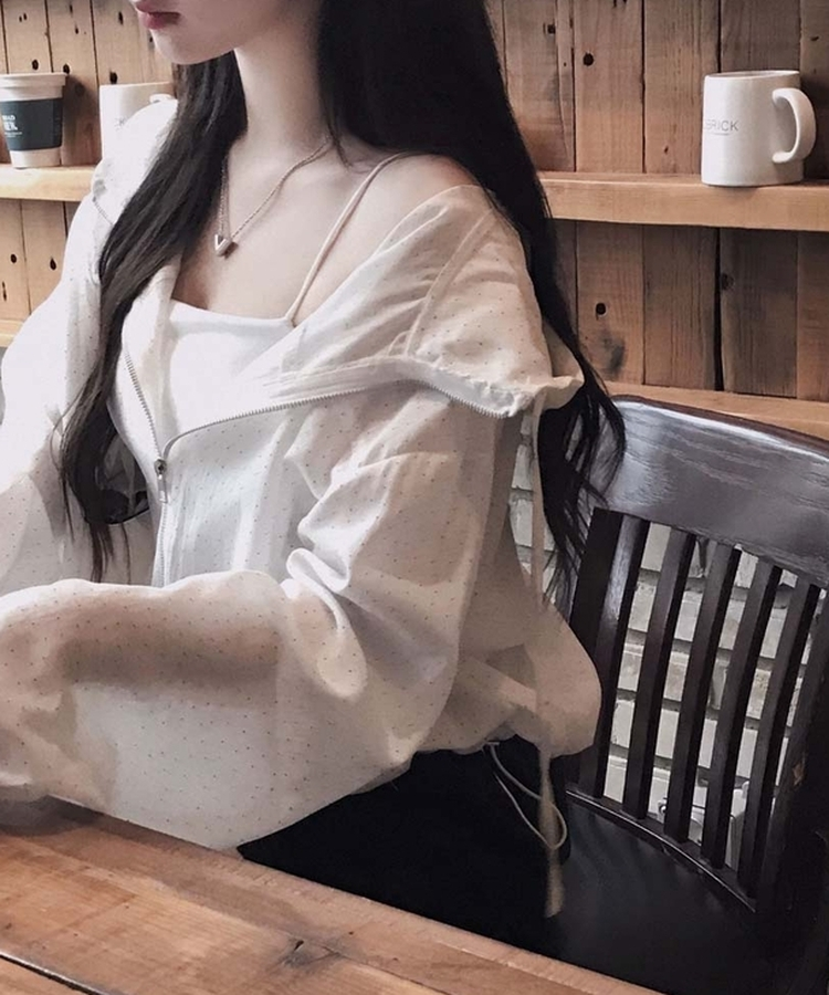 귀여움퀄리티 보장에이쁠 루즈핏 후드 도트 스트링 바람막이 점퍼 화이트
