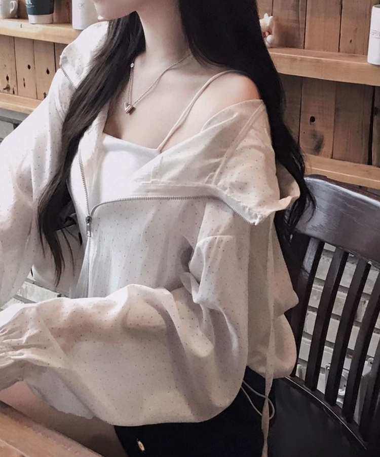 귀여움퀄리티 보장에이쁠 루즈핏 후드 도트 스트링 바람막이 점퍼 화이트