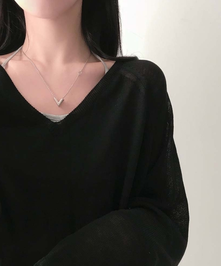 한여름까지 살탐방지모데 브이넥 썸머 루즈핏 얇은 긴팔 니트 블랙