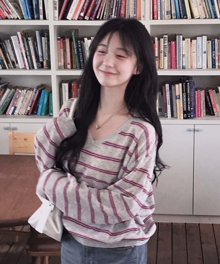 단가라 디자인 중 1등헤이븐 썸머 단가라 스트라이프 린넨 브이넥 긴팔 니트 페일핑크