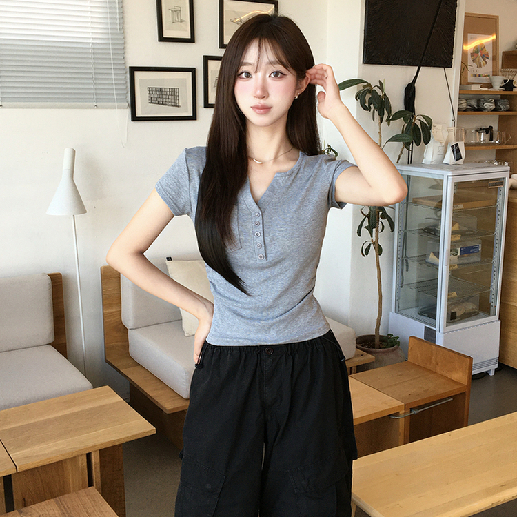 허리잘록 오드 트임 브이넥 버튼 세미 크롭 여름 반팔 티셔츠 옆셔링 단추 무지 반팔티 데일리 포켓 기본티 밑단 굴림 꾸안꾸 상의 5color 그레이