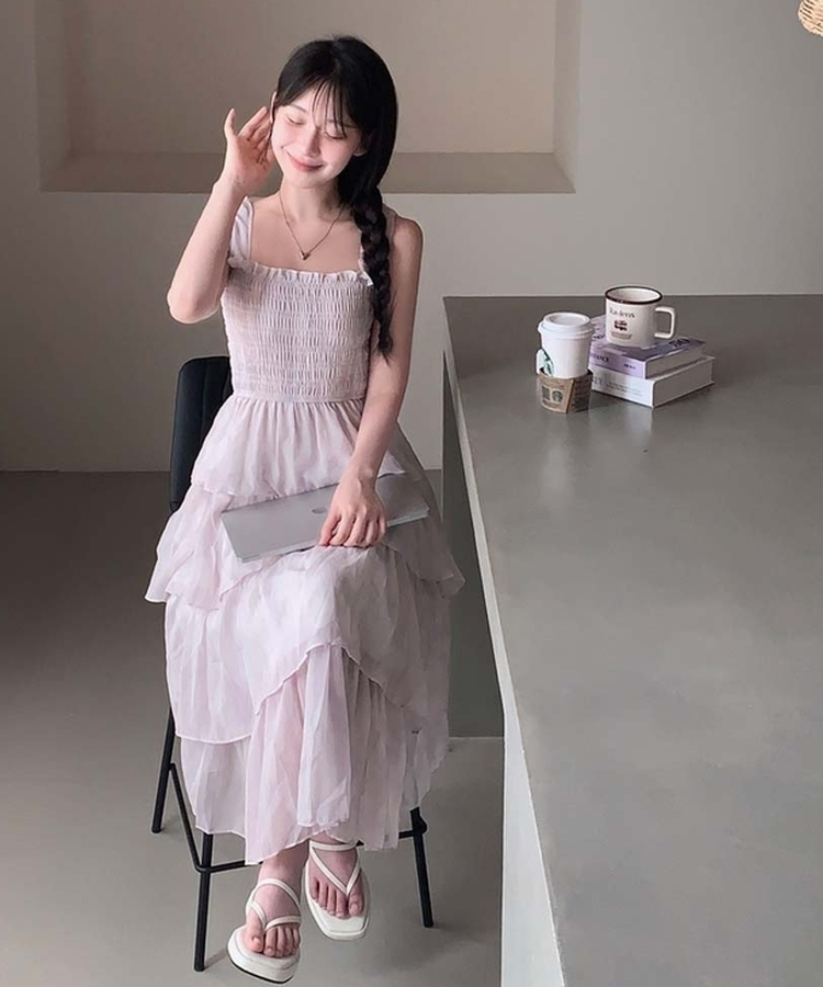 フリルシャーリングロングワンピース LIGHT PINK