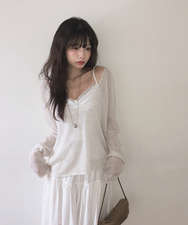 オーバーサイズVネック長袖ニットTシャツ IVORY
