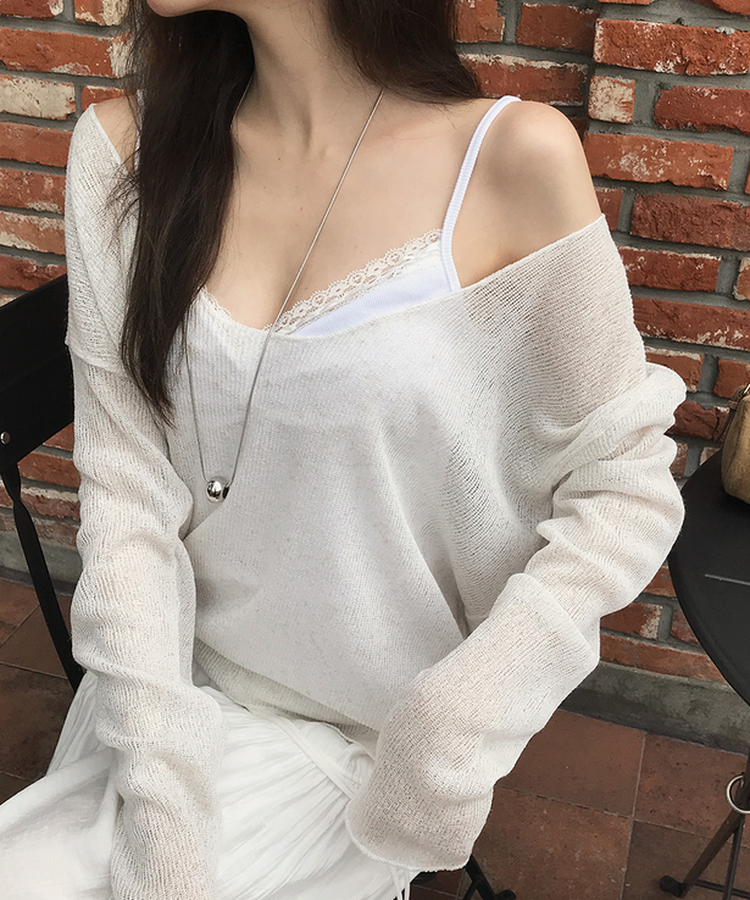 オーバーサイズVネック長袖ニットTシャツ IVORY