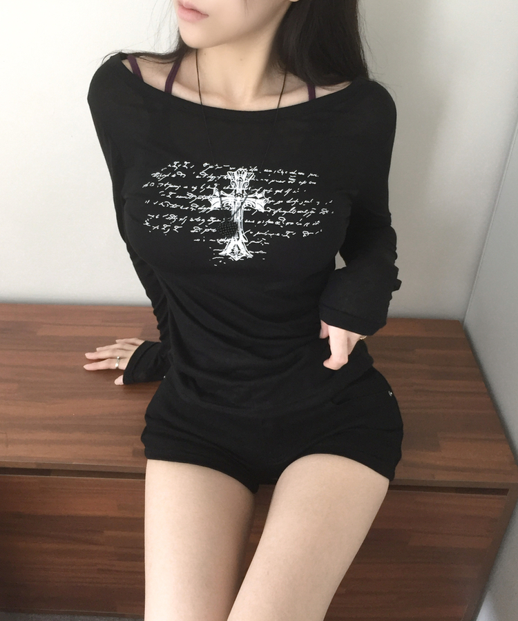 십자가 레터링 원오프숄더 보트넥 여리 루즈 슬림핏 롱슬리브 긴팔티셔츠 4colors 블랙