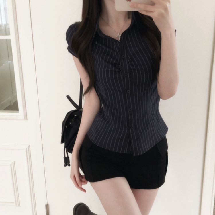 ピンタックシャーリングストライプシャツ NAVY