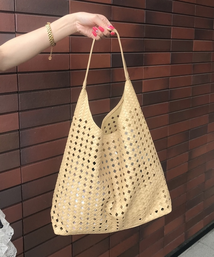 メッシュ編みショルダーバッグ BEIGE