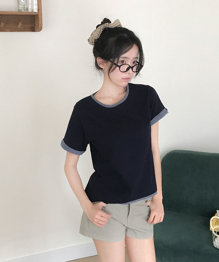 피드 일체형 단가라 레이어드 버튼 롤업 반팔 티셔츠 네이비
