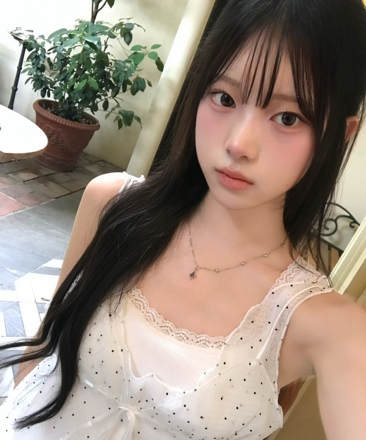 スパークルポイントネックレス SILVER