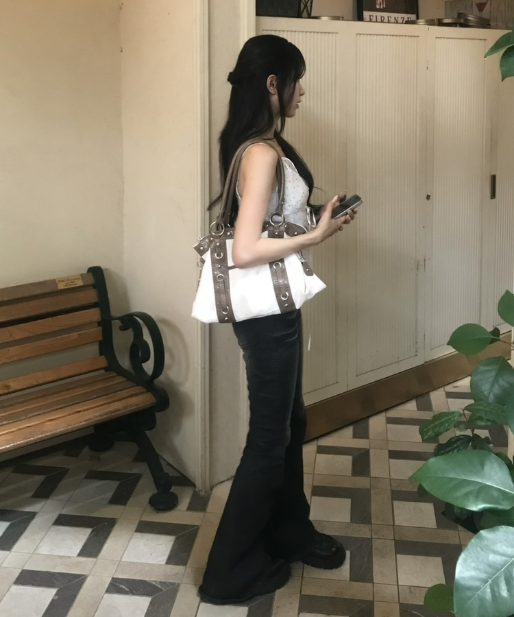 ヴィンテージスタッズベルトバック BEIGE