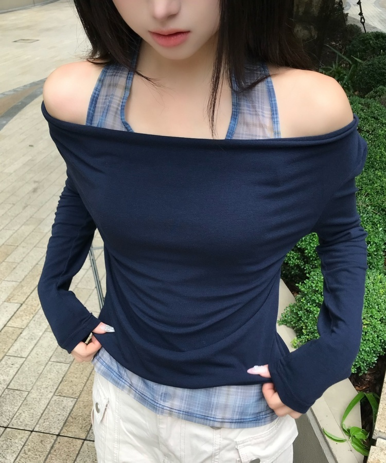 체크 오프숄더 홀터 T셔츠 곤색