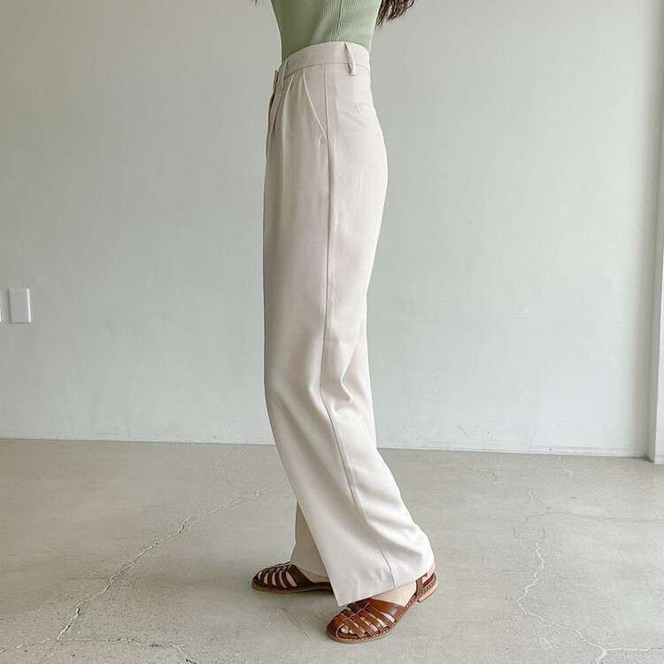 [S~2XL/기획특가]찰랑 핀턱 와이드 슬랙스 라이트베이지