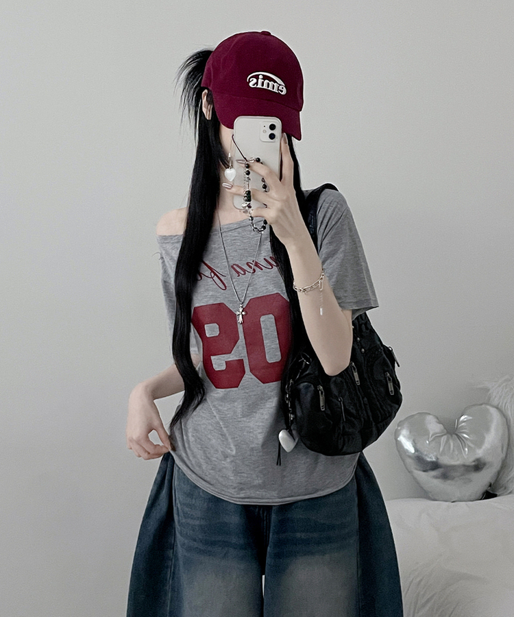 09레터링보트넥원오프숄더여리핏반팔티 메란지