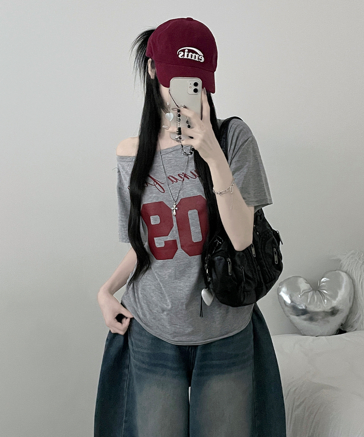 09레터링보트넥원오프숄더여리핏반팔티 메란지