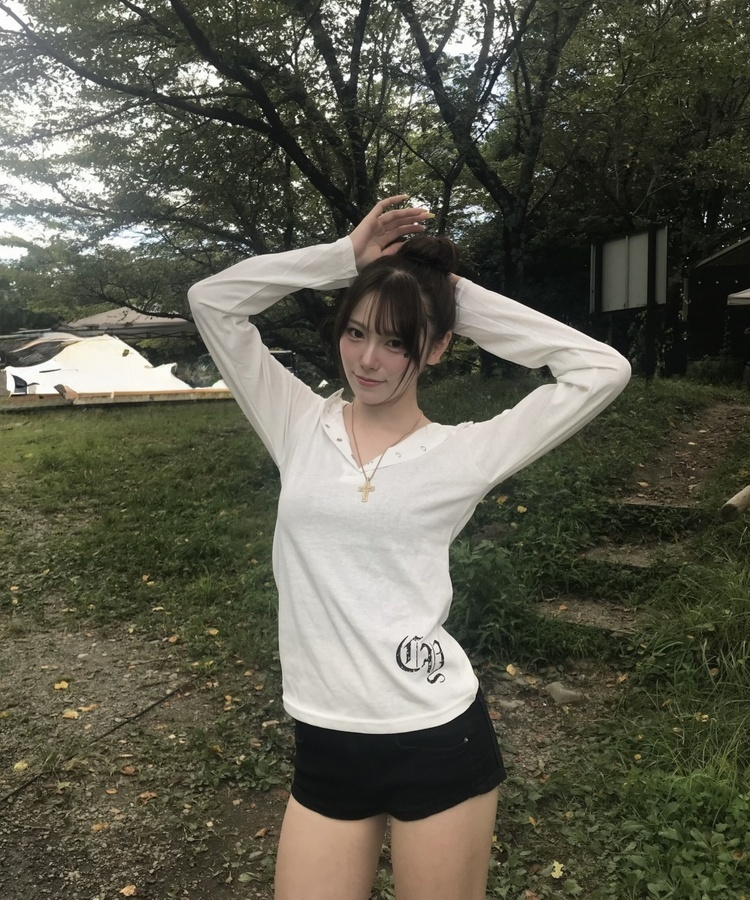 スターレタリングフードTシャツ WHITE