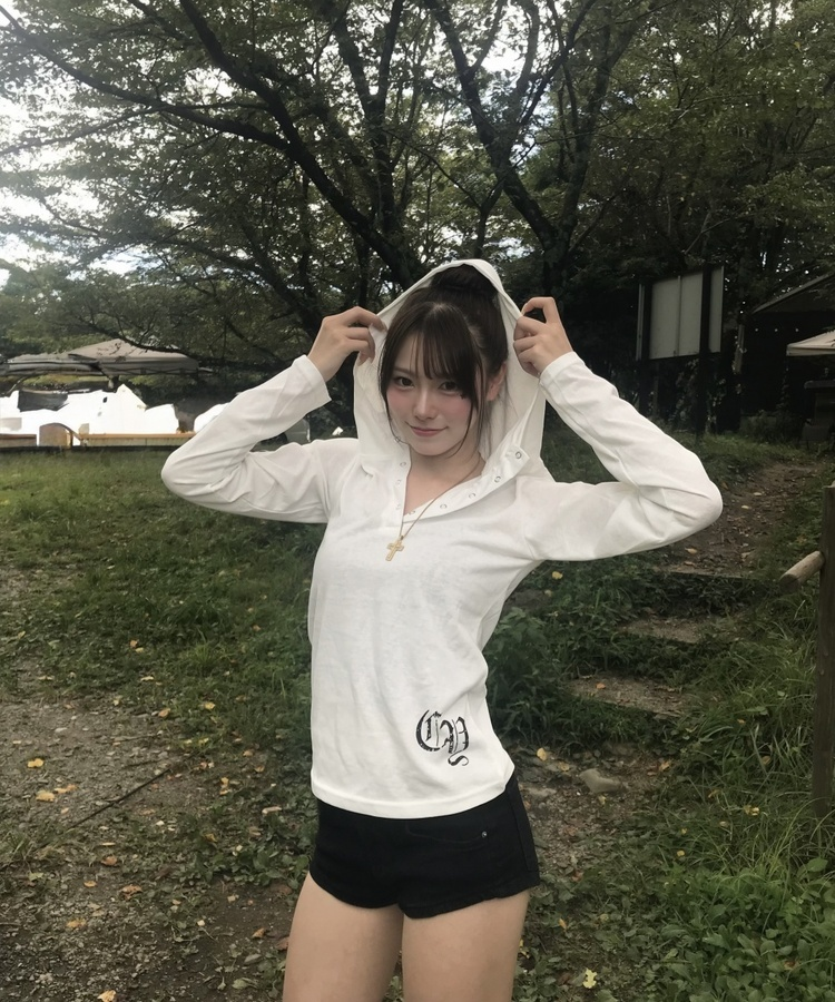 スターレタリングフードTシャツ WHITE