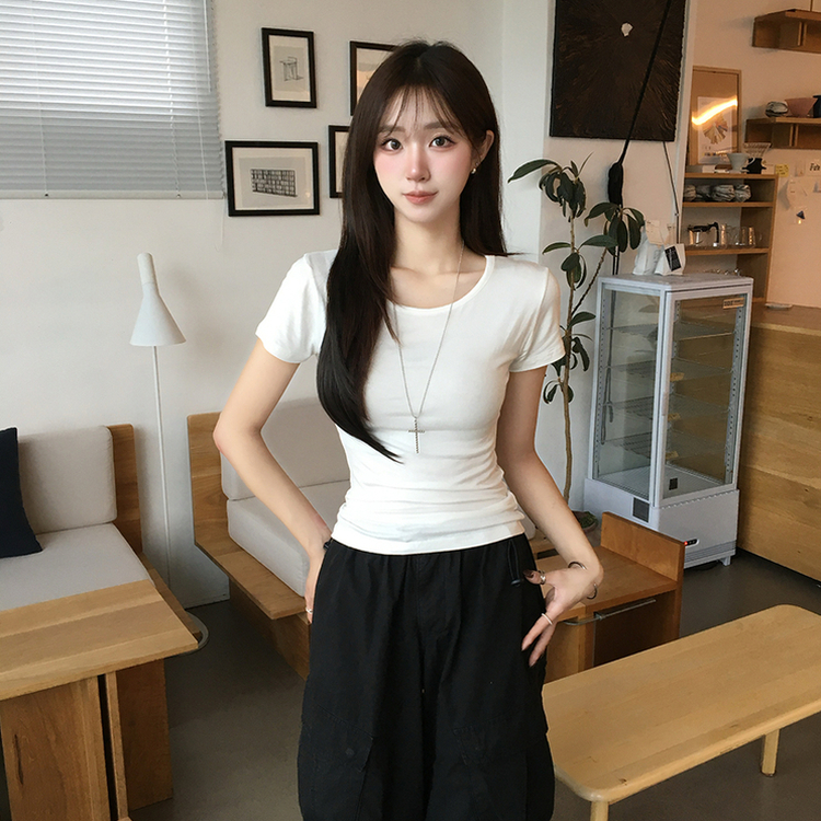 쫀득모찌 라운드 슬림핏 여름 반팔 티셔츠 허리잘록 찰랑 데일리 반팔 프리미엄 베이직 세미 크롭 상의 11color 아이보리