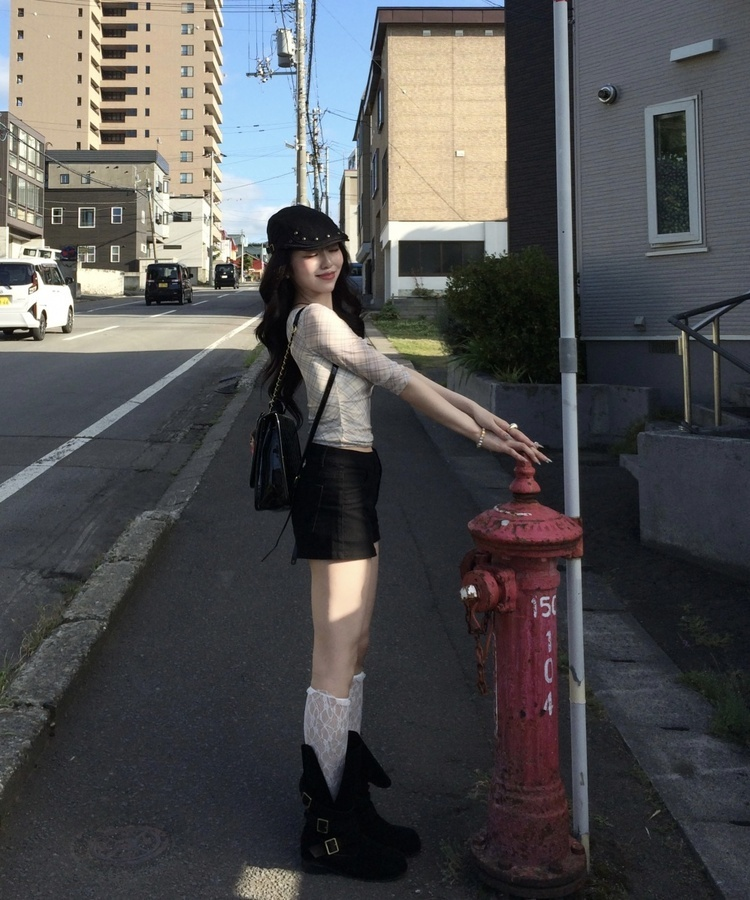 チェックVネック7分袖Tシャツ BEIGE