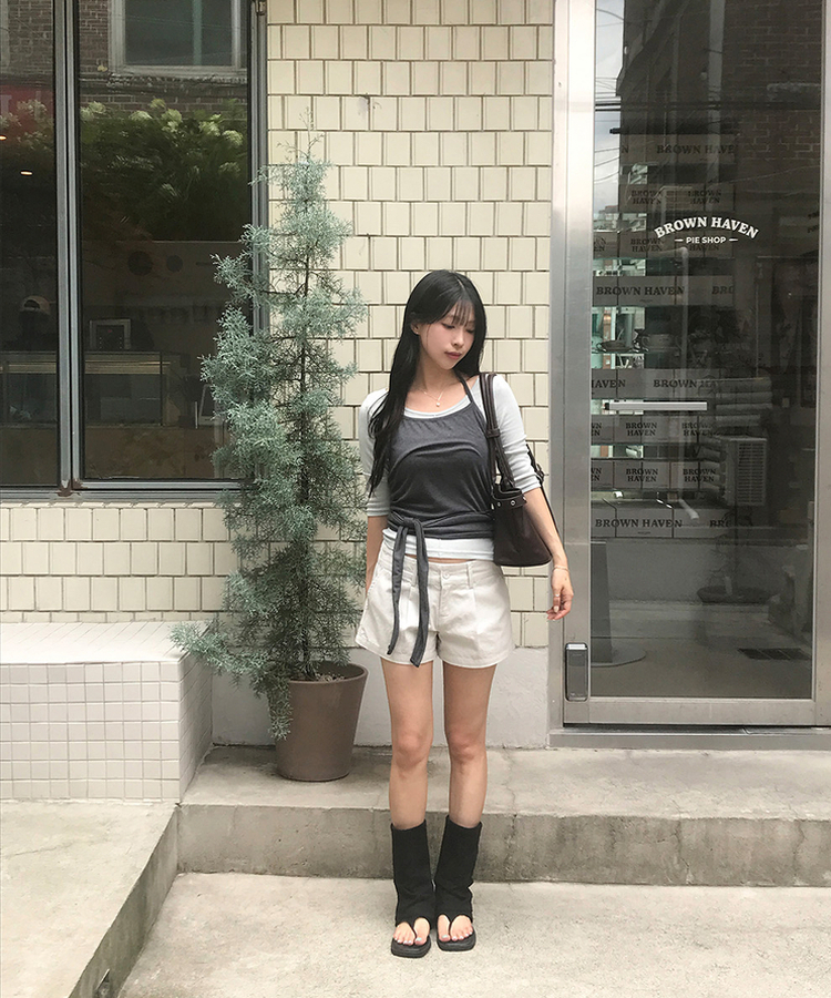 ローライズショートパンツ GREIGE
