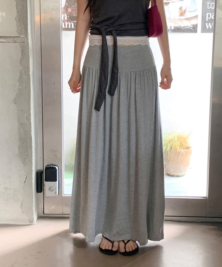 レースVネック半袖Tシャツ IVORY