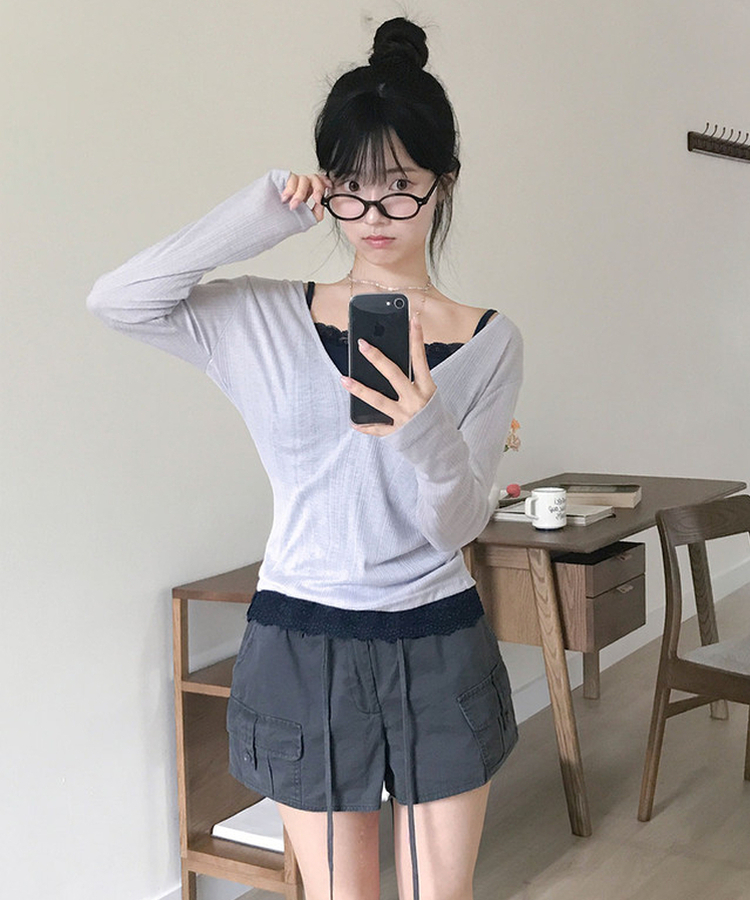 슬러 딥브이넥 레이어드 시스루 긴팔 티셔츠 연그레이