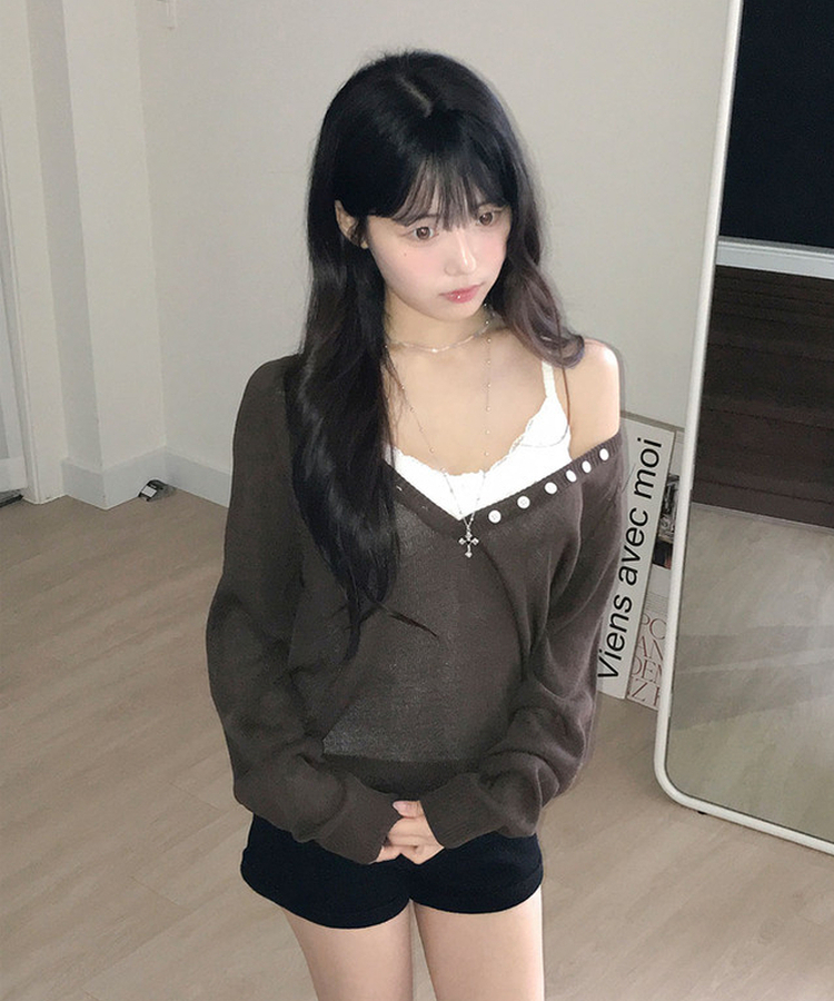 ボタンディープVネックシアールーズニット BROWN