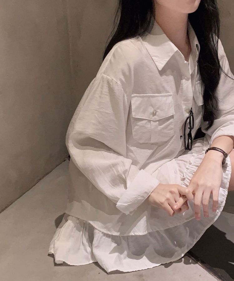 여름까지 살안타템으로 즐기는 세트에센스 셔츠벨트스커트 쓰리피스 세트 아이보리