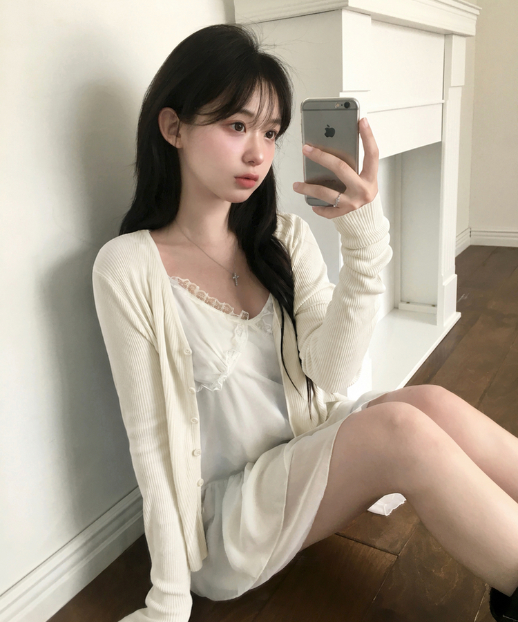 글로우 브이넥 롱 가디건 긴팔 차르르 슬림핏 러블리 휴양지룩 캐주얼 간절기아우터간절기템여름가디건썸머코디 베이지