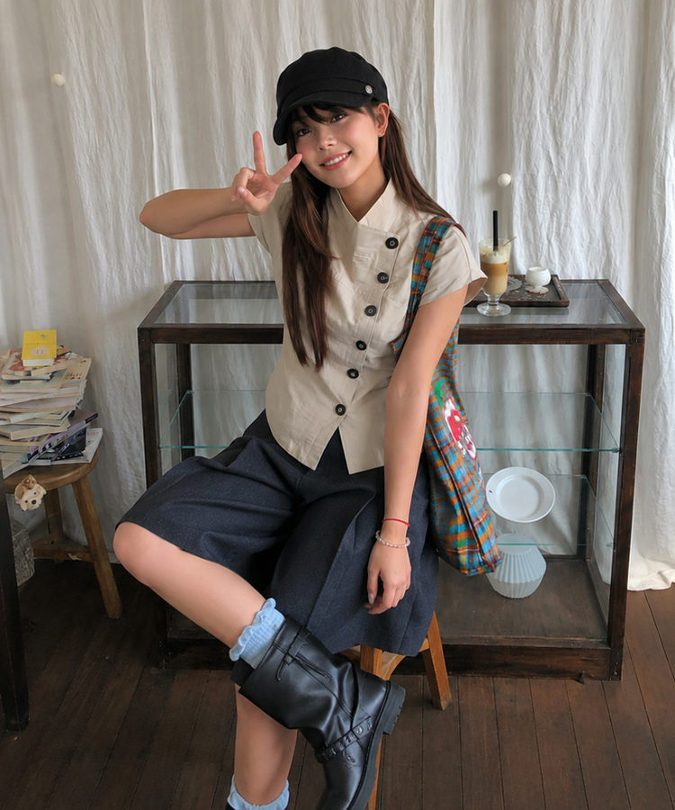 アシメボタンブラウス BEIGE
