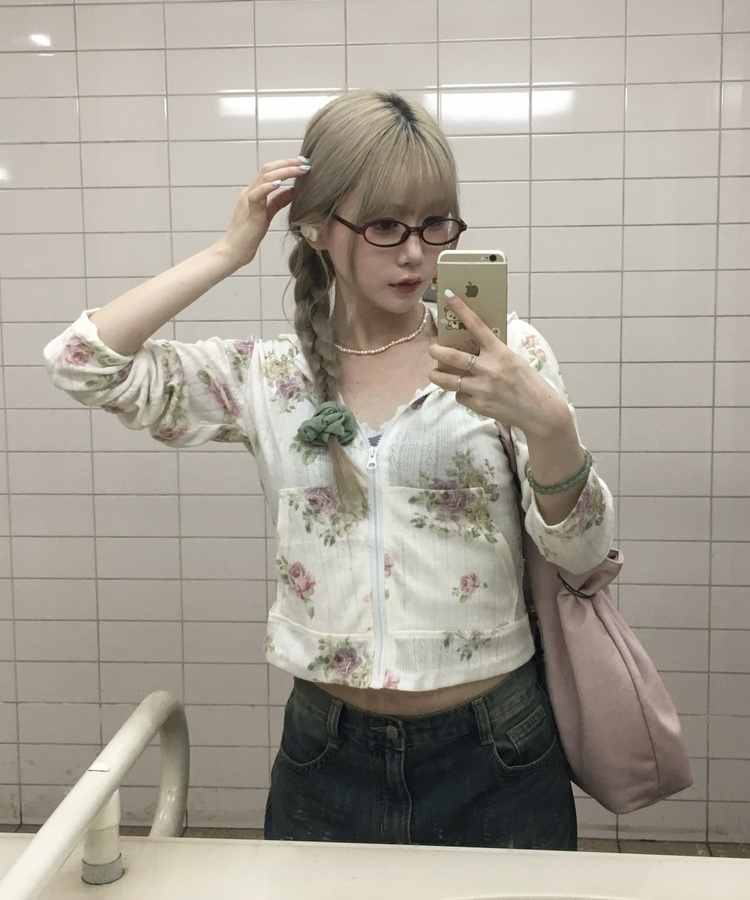 ビンテージローズ柄フードジップアップ FLOWER IVORY