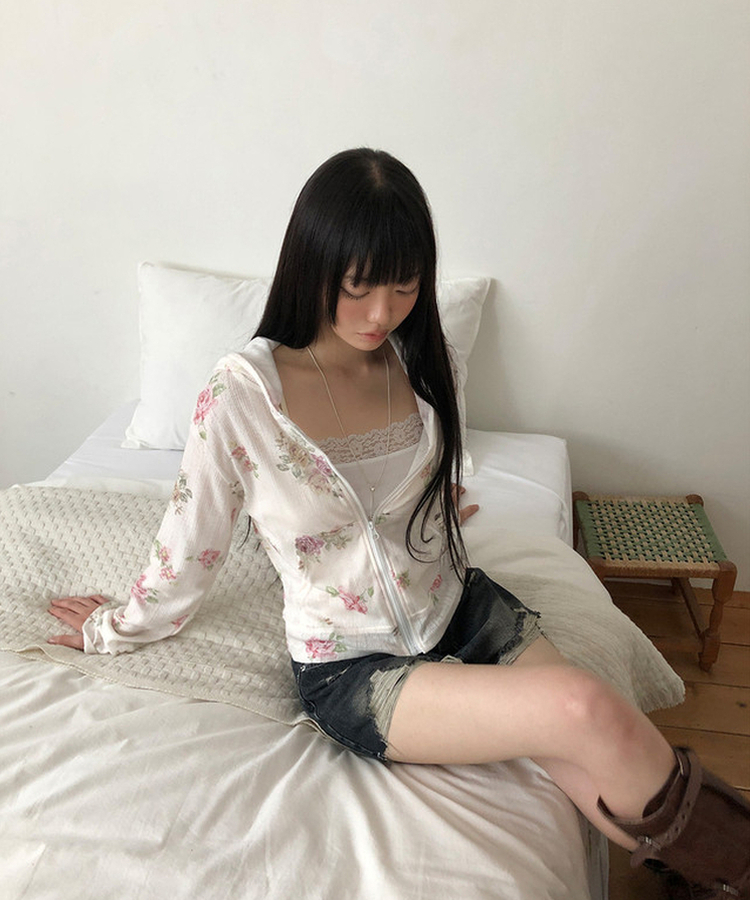 花柄ジップアップフードトレーナー IVORY
