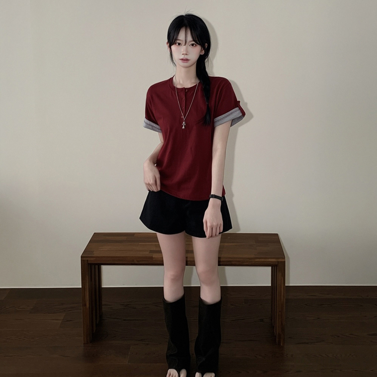 [롤업버튼?/팔뚝소멸핏!] 헨리넥 버튼 루즈핏 롤업 배색 레이어드 반팔티셔츠 와인