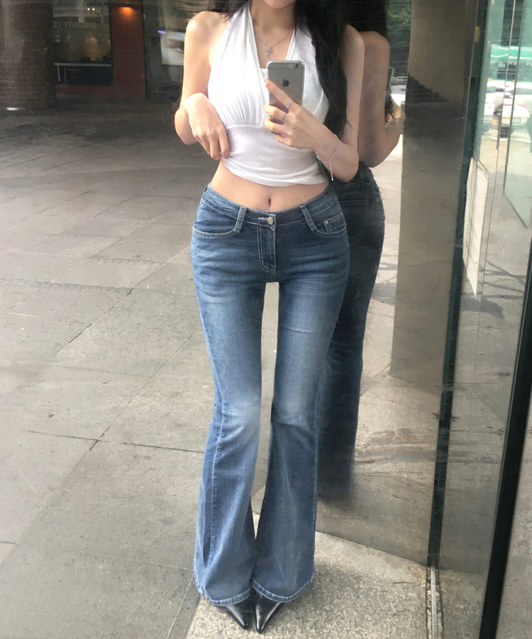 [승모근소멸!/고퀄나시] 오프드 셔링 홀터 나시 민소매 슬리브리스 허리잘록핏 데일리룩 캐주얼 여리핏 말라핏 여름신상 여름나시 휴가 휴양지룩 아이보리
