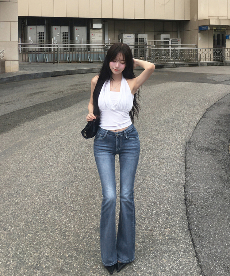 [승모근소멸!/고퀄나시] 오프드 셔링 홀터 나시 민소매 슬리브리스 허리잘록핏 데일리룩 캐주얼 여리핏 말라핏 여름신상 여름나시 휴가 휴양지룩 아이보리