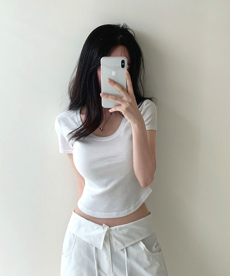 Uネックキャップスリーブ半袖クロップドTシャツ｜半袖Tシャツ｜韓国