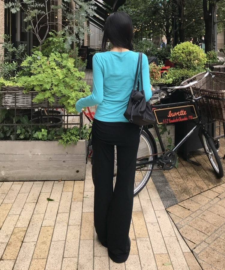 브이넥 헨리 긴팔티 민트