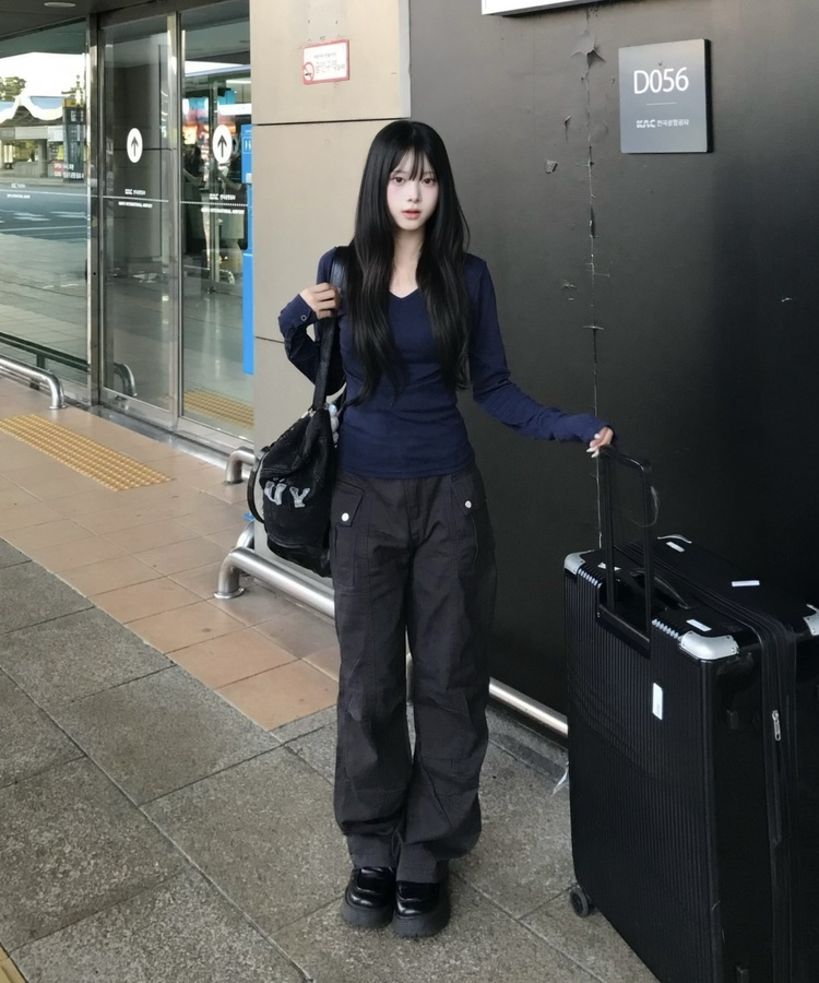 브이넥 커프스 버튼 탑(7color) 네이비