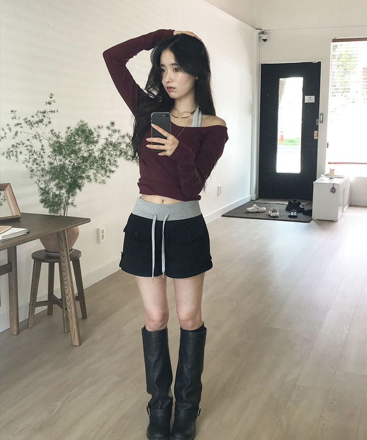 ロールアップカーゴAラインショートパンツ BLACK