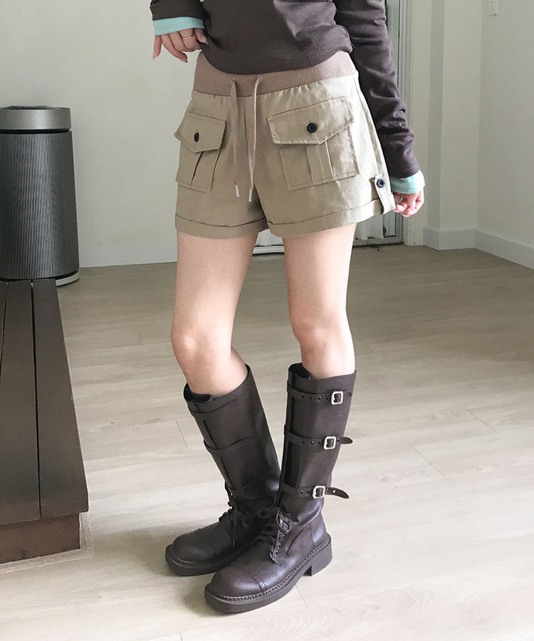ロールアップカーゴAラインショートパンツ BEIGE